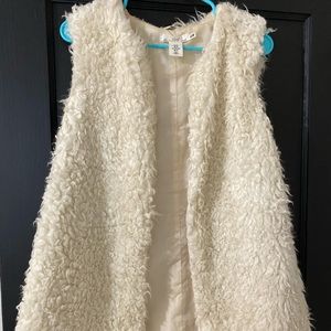 H&M off-white faux fur vest